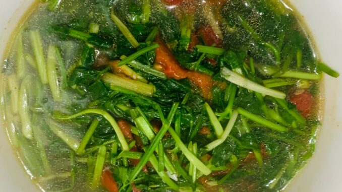 canh-rau-can Cách nấu canh rau cần ngon